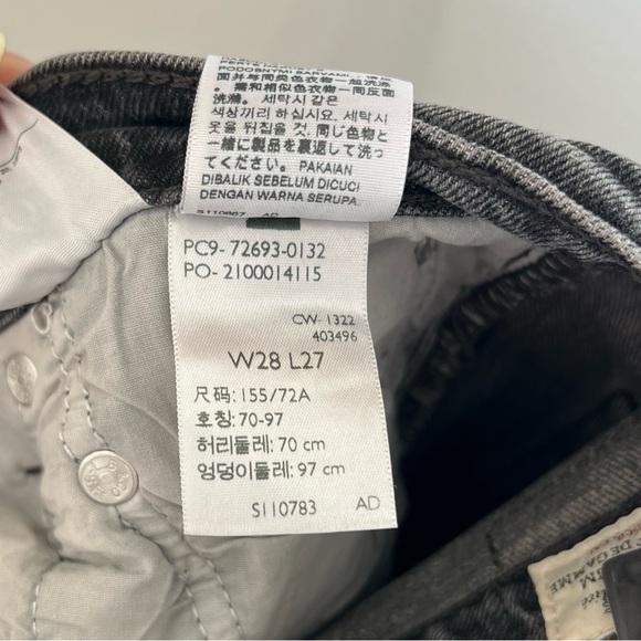 Levi’s Ribcage Straight Ankle Jeans | 28 - Picture 10 of 11